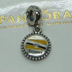 ✨🔥Pandora Country Of Brunei Exclusive Flag Silver Dangle Moments Charm